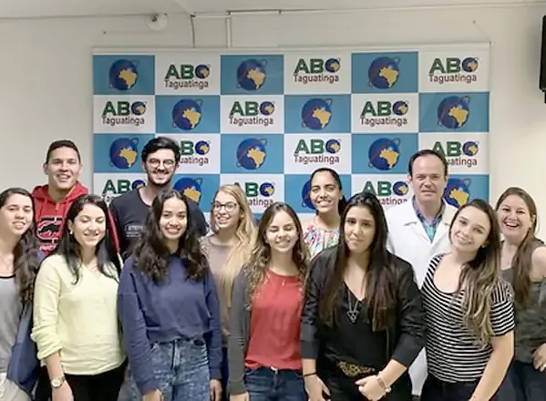 Turma da especialização em Endodontia da EndoBrasília