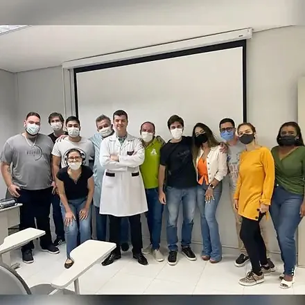 Turma da especialização em Endodontia da EndoBrasília (Turma 22), 2021