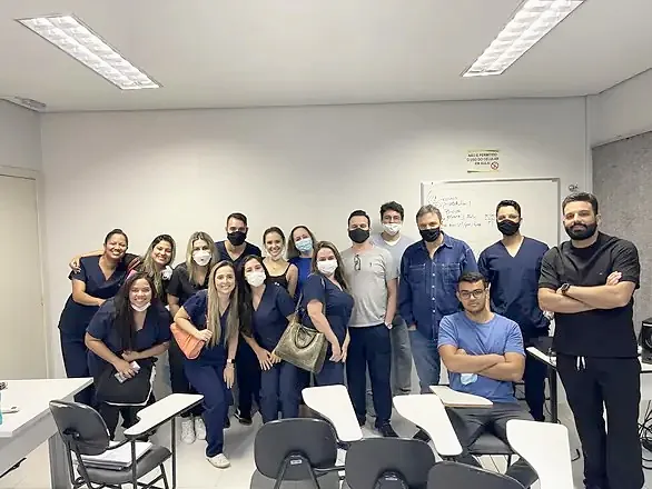 Turma da especialização em Endodontia da EndoBrasília, 2021