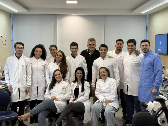 Turma da especialização em Endodontia da EndoBrasília, 2025