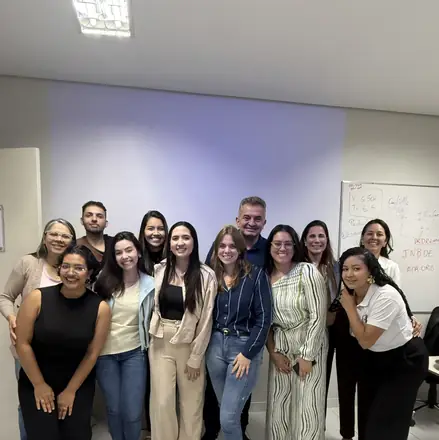 Turma da especialização em Endodontia da EndoBrasília, 2025