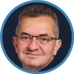 Foto do Prof. Dr. Ricardo Bernardes